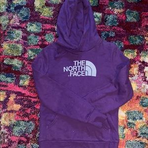 Women’s Northface pullover